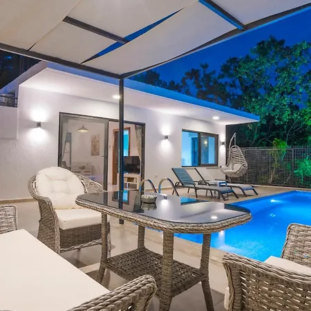 Villa Eco Tamarra *